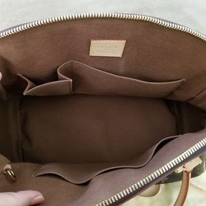 Louis Vuitton monogram Tivoli GM tote handbag